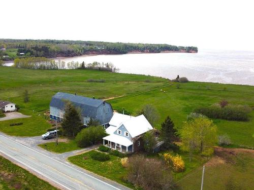 2621 215 Highway, Tennecape, NS 