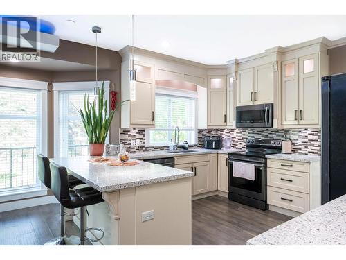 1941 Poplar Lane, Revelstoke, BC 