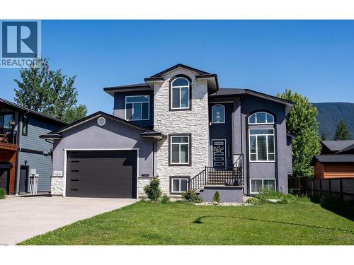 1941 Poplar Lane, Revelstoke, BC 