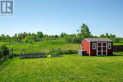 No rear neighbours! Raised Veggie Garden - 