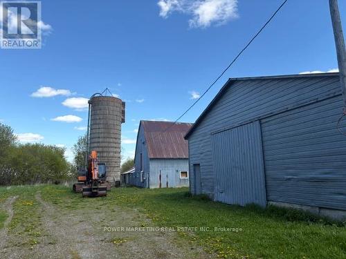 955 St Guillaume Road, Russell, ON 