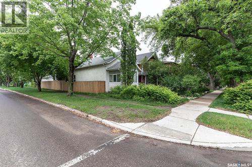 840 8Th Avenue N, Saskatoon, SK 