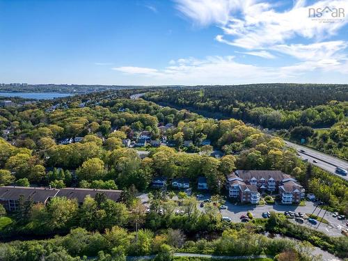 102 River Lane, Bedford, NS 