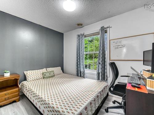 102 River Lane, Bedford, NS 