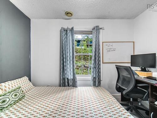102 River Lane, Bedford, NS 