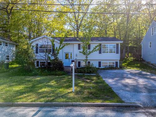102 River Lane, Bedford, NS 
