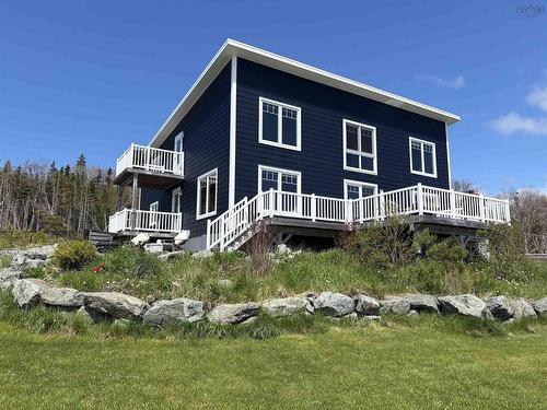 122 Peter Sosna Drive, Macnabs Cove, NS 