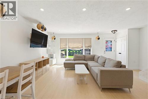 161 Berkindale Drive Unit# 7, Hamilton, ON 