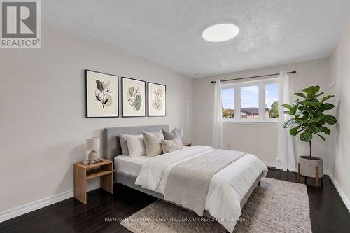 242 Browning Trail, Barrie, ON 