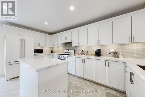 197 Mapleton Avenue, Barrie, ON 