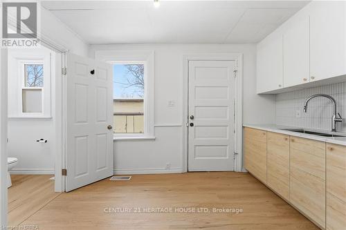 174-176 Darling Street, Brantford, ON 
