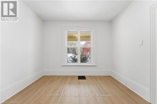 174-176 Darling Street, Brantford, ON 