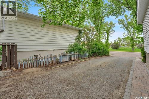605 College Avenue E, Regina, SK 