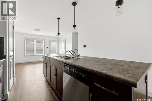 4348 Shaffer Street, Regina, SK - Indoor Photo Showing Kitchen With Double Sink