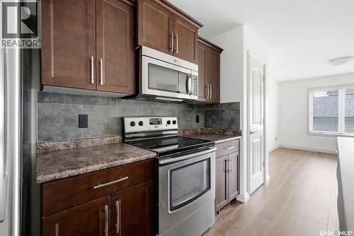 4348 Shaffer Street, Regina, SK - Indoor Photo Showing Kitchen
