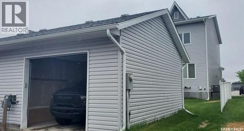 4348 Shaffer Street, Regina, SK - Outdoor With Exterior