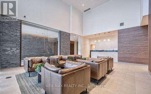 911 - 10 Deerlick Court, Toronto, ON - Indoor Photo Showing Other Room