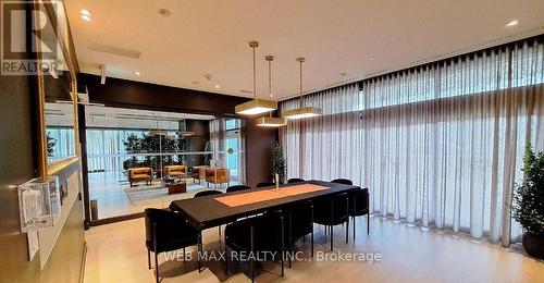 911 - 10 Deerlick Court, Toronto, ON - Indoor Photo Showing Other Room