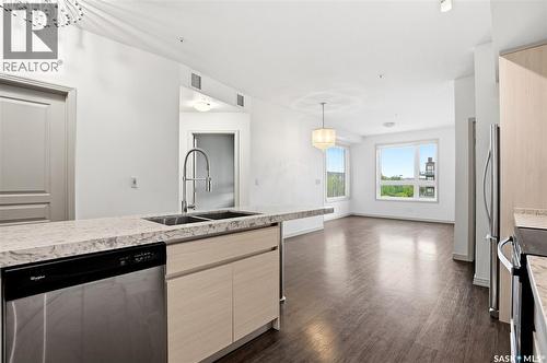 216 223 Evergreen Square, Saskatoon, SK 