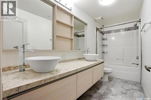216 223 Evergreen Square, Saskatoon, SK 