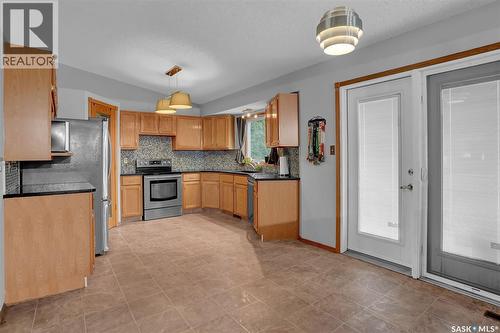 3312 Gloucester Bay, Regina, SK 