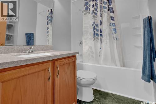 3312 Gloucester Bay, Regina, SK 