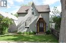 725 9Th Street E, Saskatoon, SK 