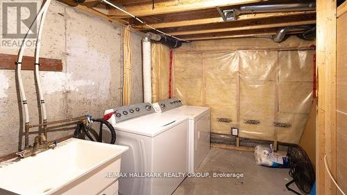 39 Chesapeake Crescent, Ottawa, ON 