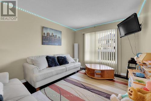 182 Prem Circle, Ottawa, ON 