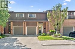 2301 CAVENDISH Drive Unit# 83  Burlington, ON L7P 3M3