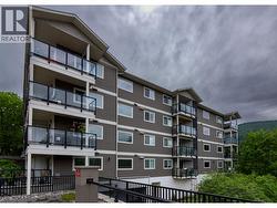 330 4 Avenue SE Unit# 402 Lot# 330 Salmon Arm, BC V1E 0E2