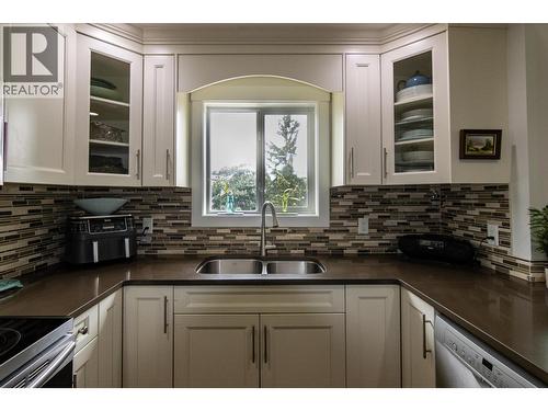 330 4 Avenue Se Unit# 402 Lot# 330, Salmon Arm, BC 