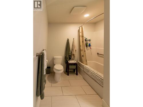 330 4 Avenue Se Unit# 402 Lot# 330, Salmon Arm, BC 