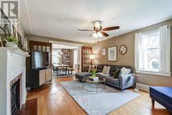 Large Living Room - 