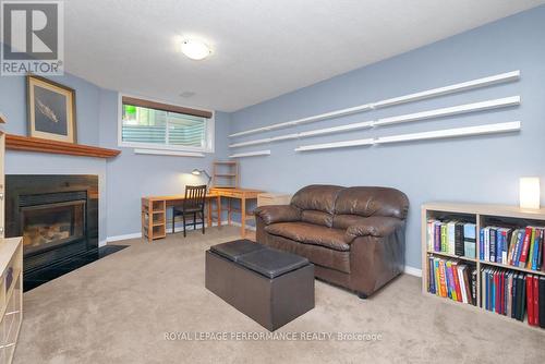 167 Duntroon Circle, Ottawa, ON - Indoor With Fireplace