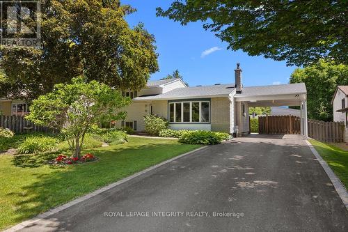 30 Biscayne Crescent, Ottawa, ON - Outdoor