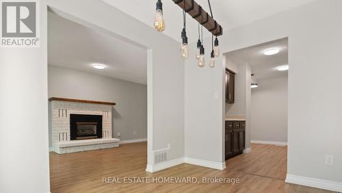 Living Room - 39 Tomahawk Drive, Grimsby, ON 