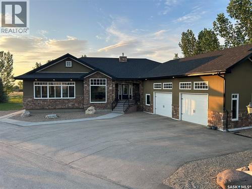 1451 1st AVENUE NW  Weyburn, SK S4H 3E3