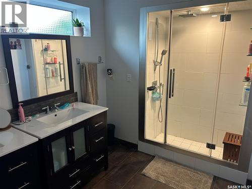 1451 1St Avenue Nw, Weyburn, SK 