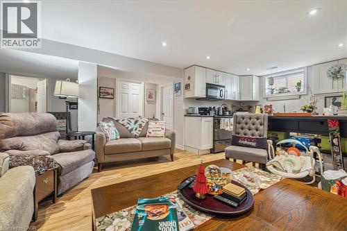9 Grenadier Drive Unit# Lower, Hamilton, ON 