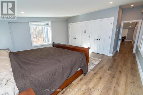 1388 Cedarpoint Road, Tiny, ON - Indoor Photo Showing Bedroom