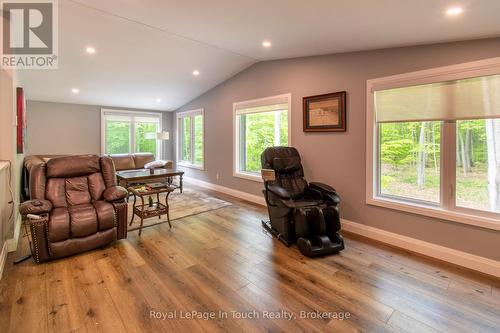 1388 Cedarpoint Road, Tiny, ON - Indoor Photo Showing Other Room