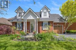6 ORCHARD PARK DRIVE Clarington (Bowmanville), ON L1C 4E2