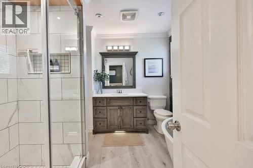 5188 Meadowhill Road, Burlington, ON - Indoor Photo Showing Bathroom