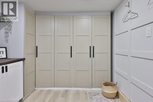 5188 Meadowhill Road, Burlington, ON - Indoor Photo Showing Other Room