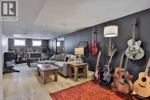 5188 Meadowhill Road, Burlington, ON - Indoor