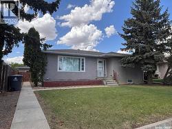 216 4th AVENUE W Kindersley, SK S0L 1S0
