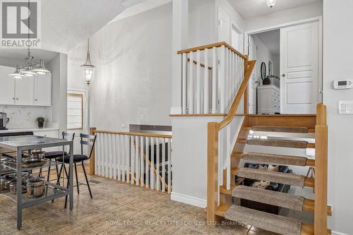 39 Liam Drive, Hamilton, ON - Indoor Photo Showing Other Room
