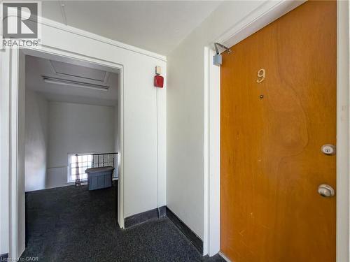1755 King Street Unit# 9, Hamilton, ON - Indoor Photo Showing Other Room