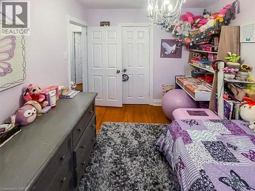 9 Grenadier Drive Unit# Upper, Hamilton, ON 